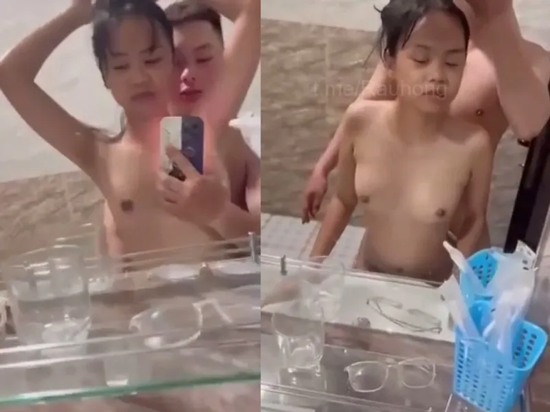 Thon gọn em cùng any địt trước gương quay kỉ niệm